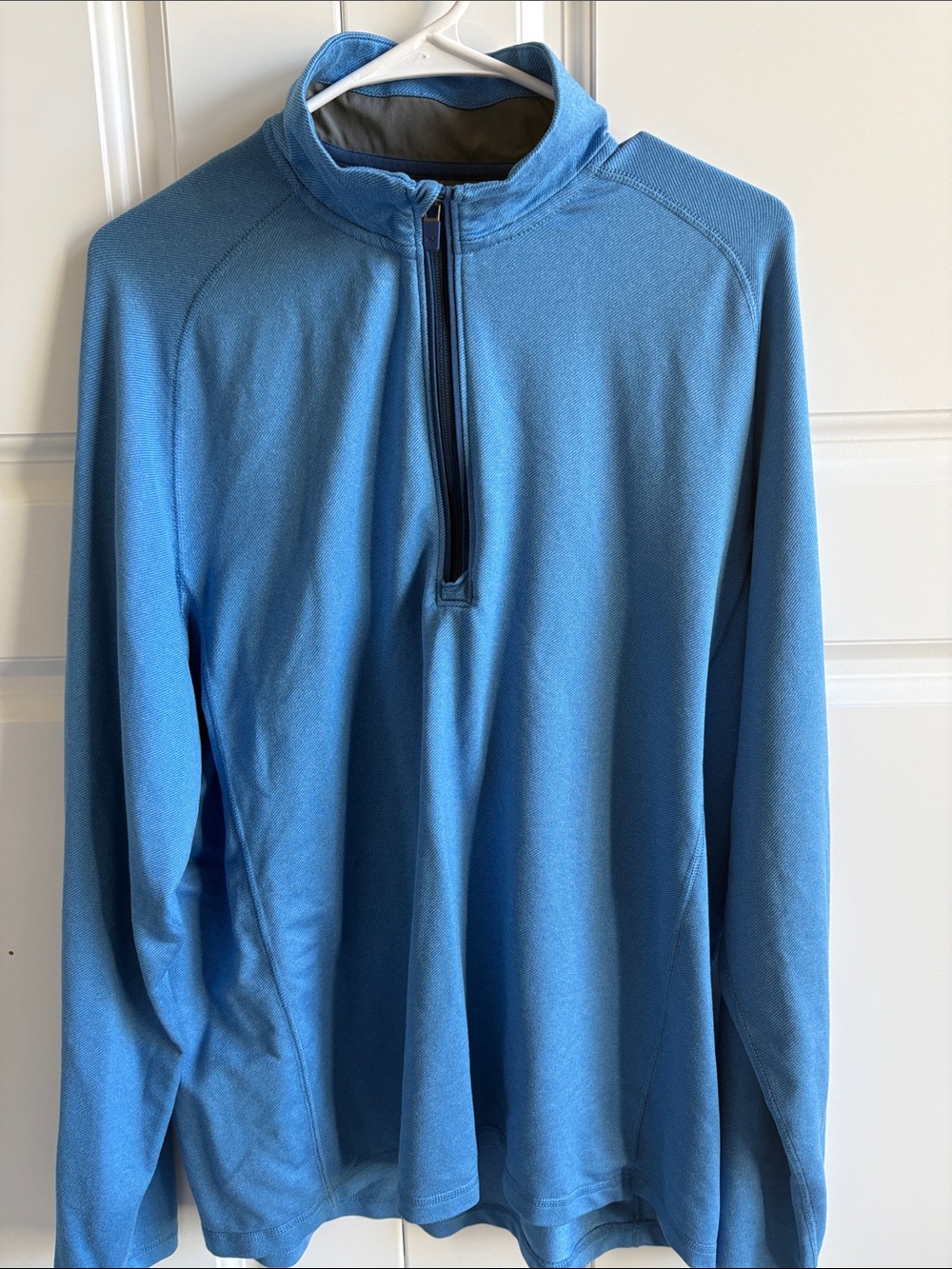 Vineyard vines Men's Light Blue Quarter-Zip Performance Pullover